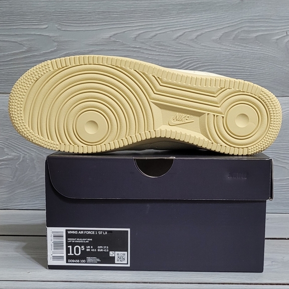 ๐ Nike Air Force 1 07 LX - Coconut ๐ฅฅ Lemon ๐ Vanilla ๐ฆ Bone ๐ฆด Size W10.5 ๐ - Picture 4 of 10